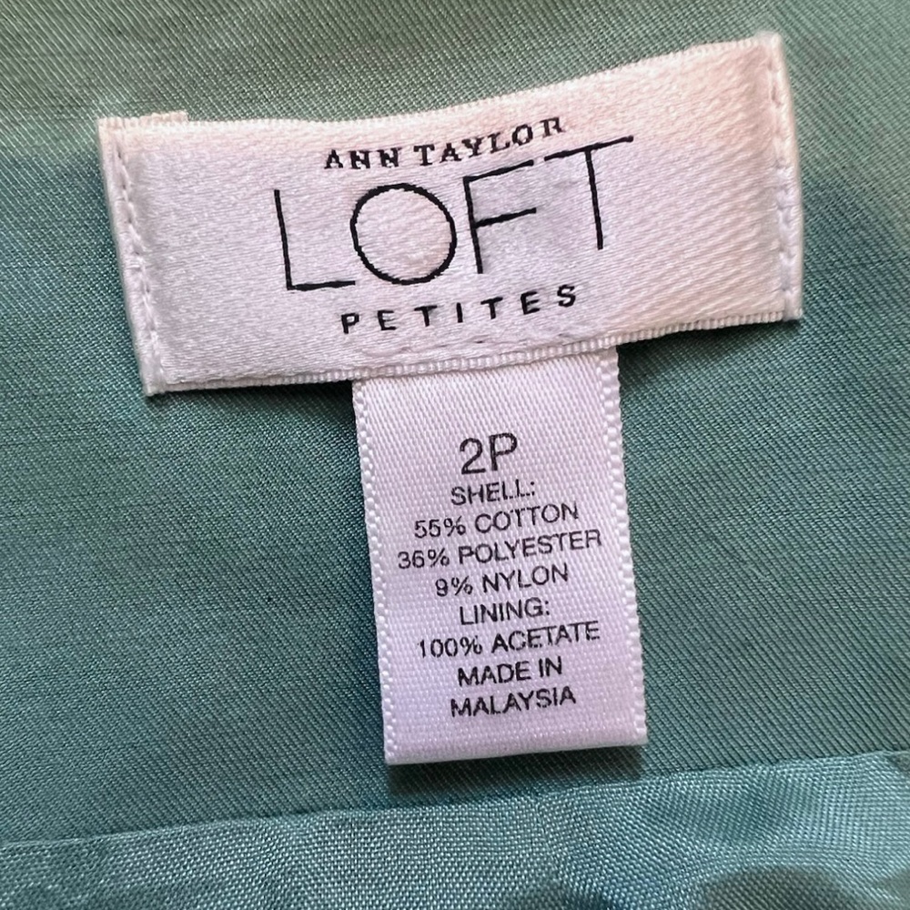 Ann Taylor LOFT Teal Trench Coat w Notched Lapel and Fitted Silhouette Like New! - Picture 8 of 10